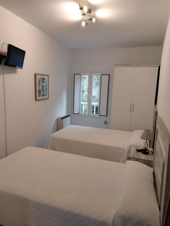 A Casa De Lolita Hotel Muros Bilik gambar